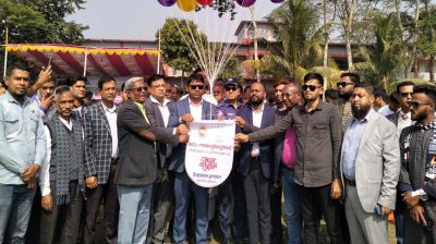 গৌরনদীতে বালক-বালিকা অনূর্ধ্ব-১৭ জাতীয় গোল্ডকাপ ফুটবল টুর্নামেন্টের উদ্বোধন