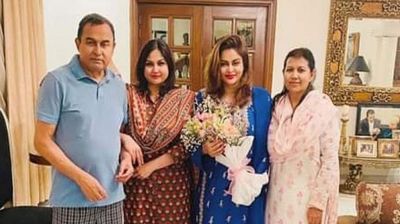 অবৈধ সম্পদ: সাবেক অর্থমন্ত্রী মুস্তফা কামাল ও তার স্ত্রী-কন্যার বিরুদ্ধে ৪ মামলা