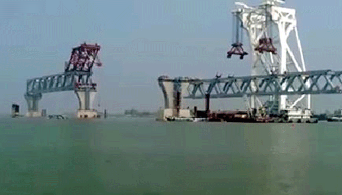 পদ্মা সেতুর ৩০০ মিটার দৃশ্যমান