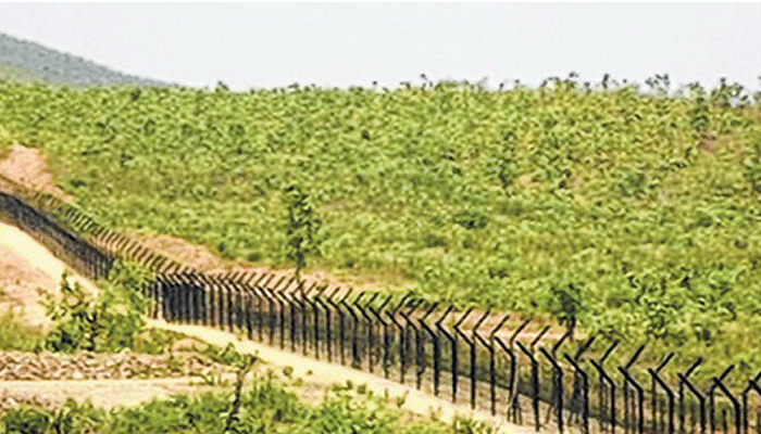 সীমান্তে বাঙ্কার, নিরাপত্তা চৌকি বসাচ্ছে মিয়ানমার