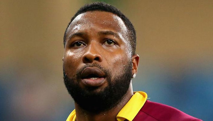 পোলার্ড নিজের ভবিষ্যত বোর্ডের ওপর সপে দিয়েছেন