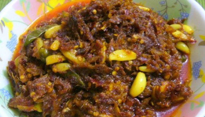 গরম ভাতে ভুনা শুটকি