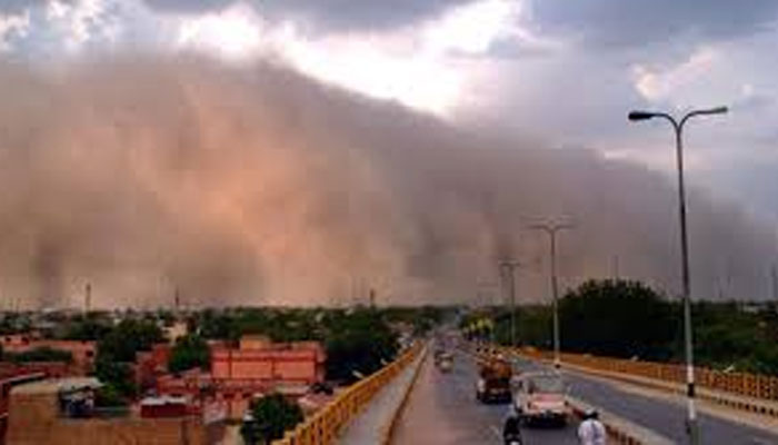 রাজস্থানে ভয়াবহ ধুলোঝড়ে ১৮ জনের প্রাণহানি