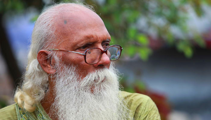 স্বল্পদৈর্ঘ্য চলচ্চিত্রে কবি নির্মলেন্দু গুণ
