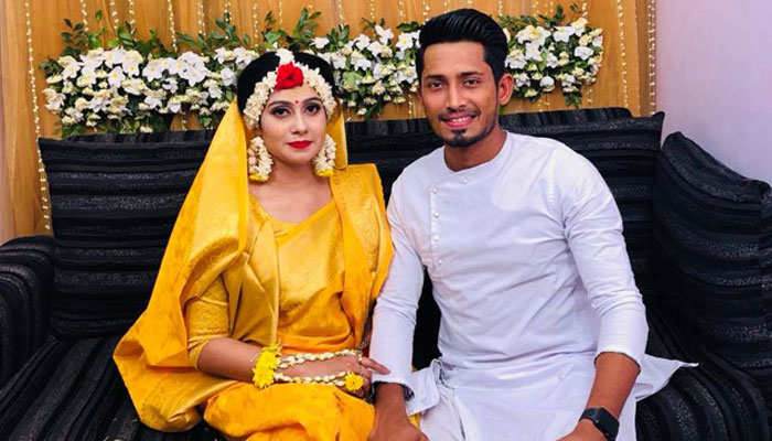 বিয়ে করলেন জাতীয় দলের ক্রিকেটার বিজয়