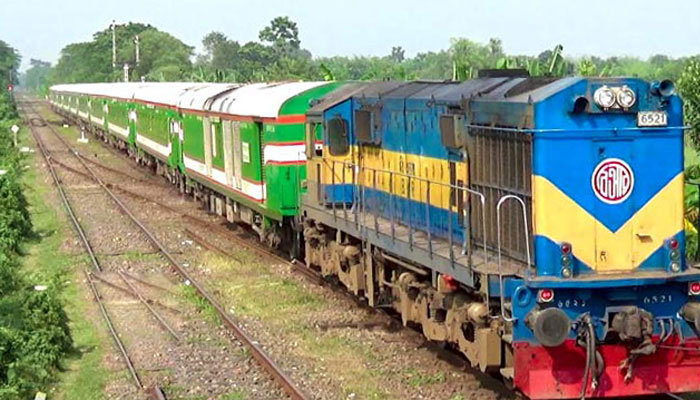 ঈদুল আজহায় উত্তর-দক্ষিণাঞ্চলের যাত্রীদের চারটি বিশেষ ট্রেন