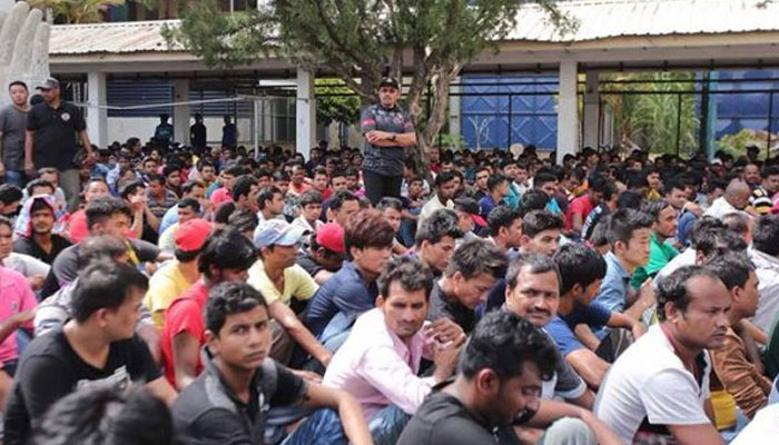 মালয়েশিয়ায় সাড়াশি অভিযানে অবৈধ ৫ শতাধিক প্রবাসী গ্রেপ্তার