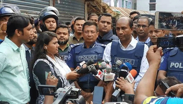 মাধবদীর জঙ্গি আস্তানা থেকে দুই নারীর আত্মসমর্পণ