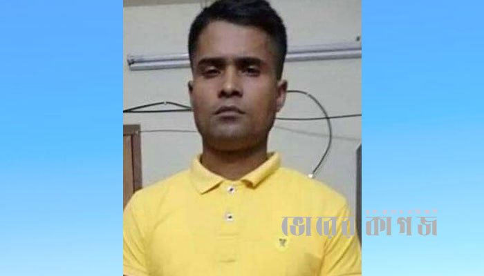 টেকনাফে ইয়াবাসহ বিজিবির সদস্য অাটক