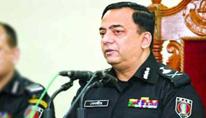 প্রশ্নফাঁসের অপপ্রয়াস দেখলে শিক্ষার্থীদের গ্রেপ্তার করা হবে : র্যাব মহাপরিচালক