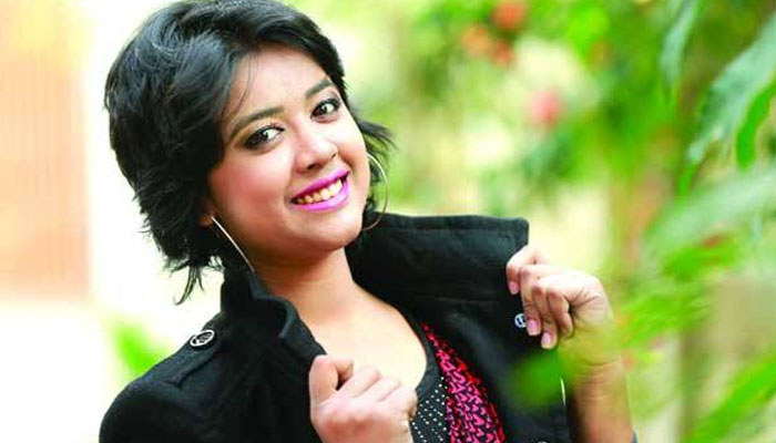 প্রথম সম্মানী হিসেবে ৩০০ টাকা পেয়েছিলাম-ঐশী
