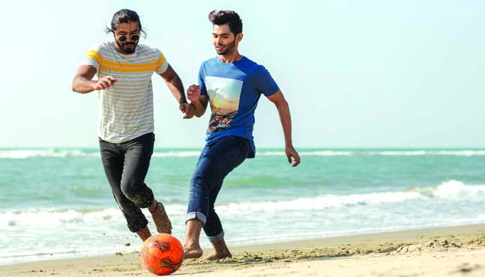 গ্রামীণ ইউনিক্লোর সামার কালেকশন