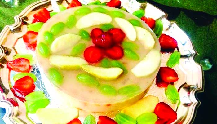স্ট্রবেরি জেলো পুডিং