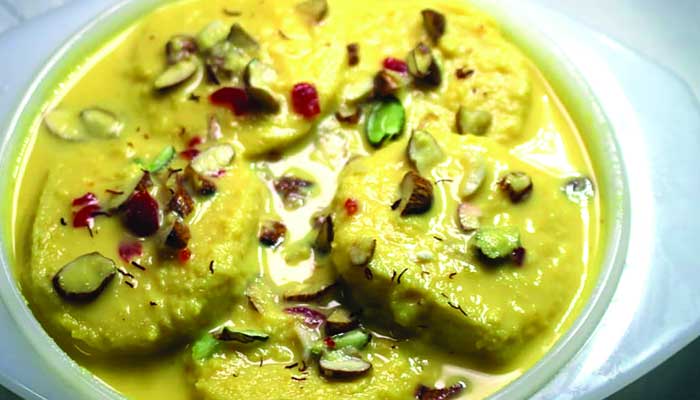 পাউরুটির রসমালাই