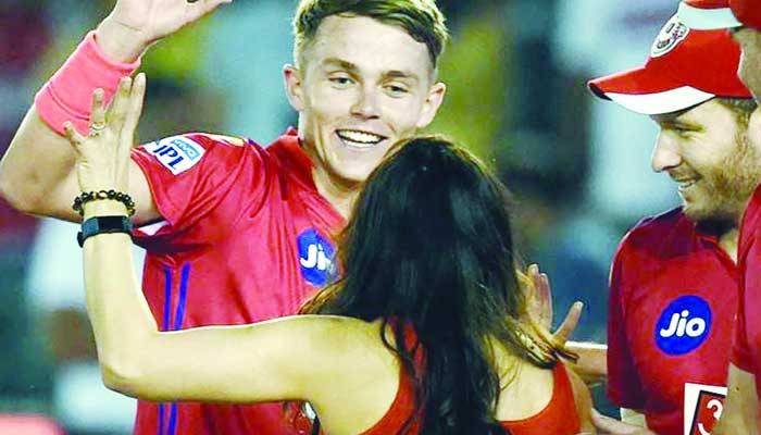 পাঞ্জাবের জয়ে নাচলেন প্রীতি