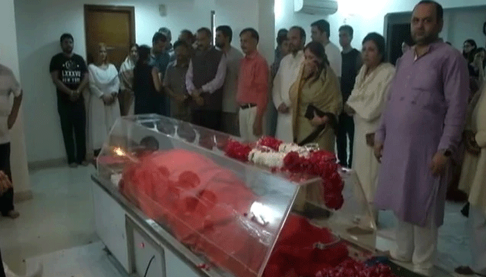 সুষমা স্বরাজের অন্ত্যেষ্টিক্রিয়া বিকেলে