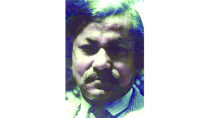 উপমা আর ঐতিহ্যসমৃদ্ধ আধুনিক কবি