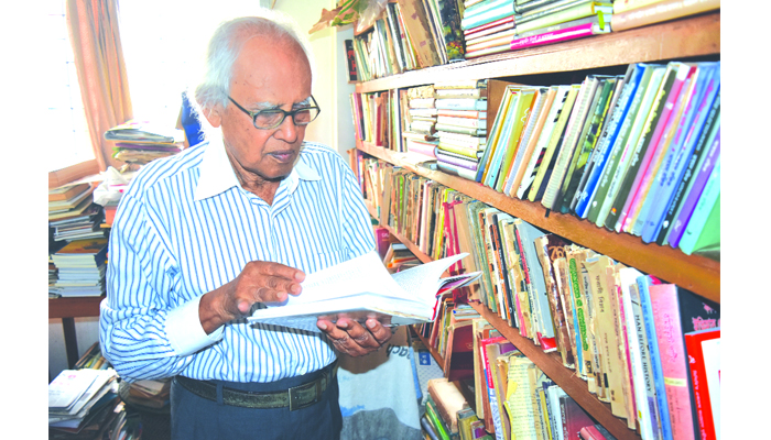 অঙ্গীকারে দৃঢ়, সৃষ্টিশীলতায় অনন্য