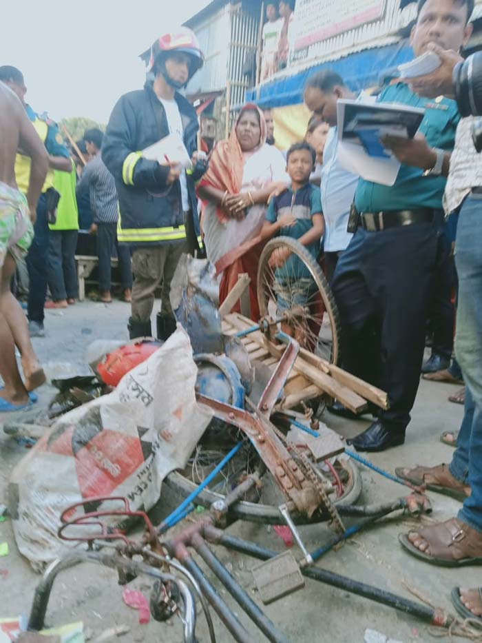 রূপনগরে সিলিন্ডার বিস্ফোরণ, নিহত ৫