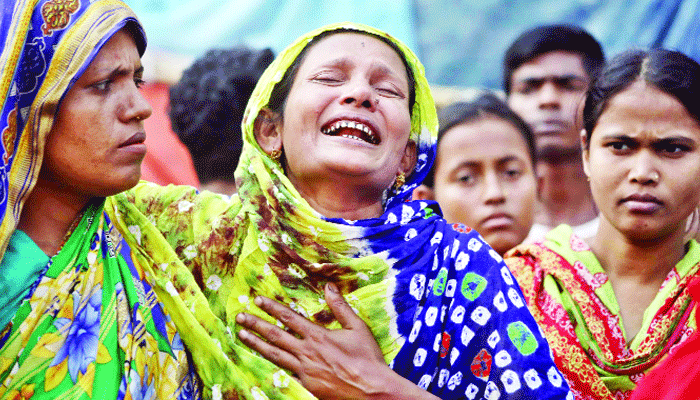 রূপনগরে এখন শুধুই কান্না