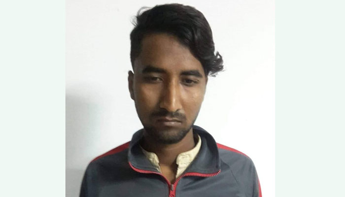 আ.লীগ নেত্রীর ভুয়া আইডি খুলে পদ বাণিজ্য