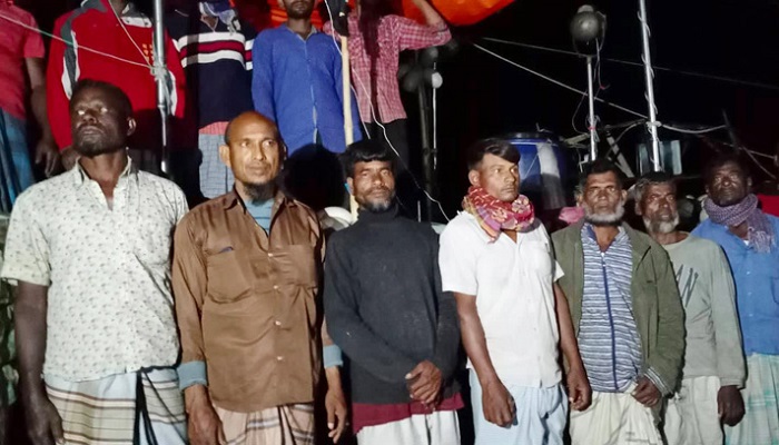 আটক ১৭ জেলেকে মুক্তি দিলো মিয়ানমার