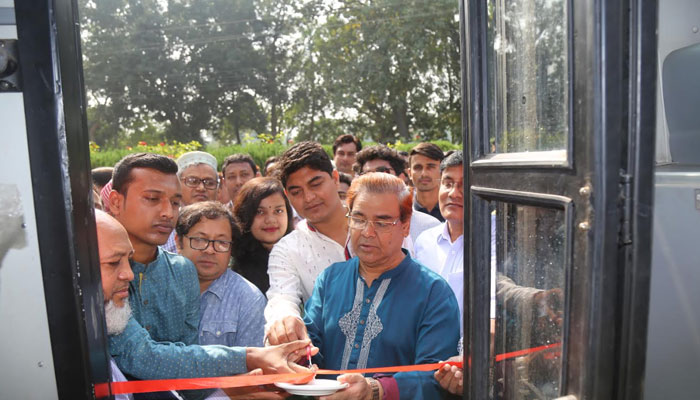 মাভাবিপ্রবিতে প্রধানমন্ত্রীর দেয়া ২ গাড়ির উদ্বোধন