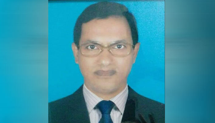 তিনটি সার্টিফিকেটই জাল, তবুও তিনি প্রধান শিক্ষক!