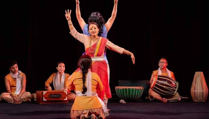 সংস্কার নাট্যদলের ‘গীতি চন্দ্রাবতী’ মঞ্চস্থ