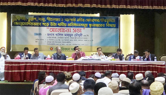 নদীতীরে গড়ে ওঠা মসজিদ-মন্দির ভাঙা হবে না
