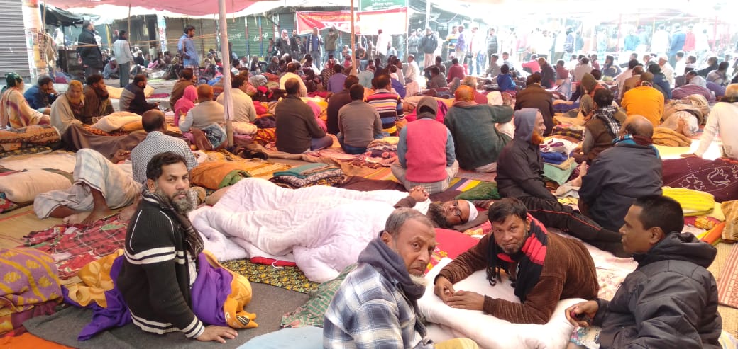পাটকল শ্রমিকদের অনশন চলছে, অসুস্থ ১৫