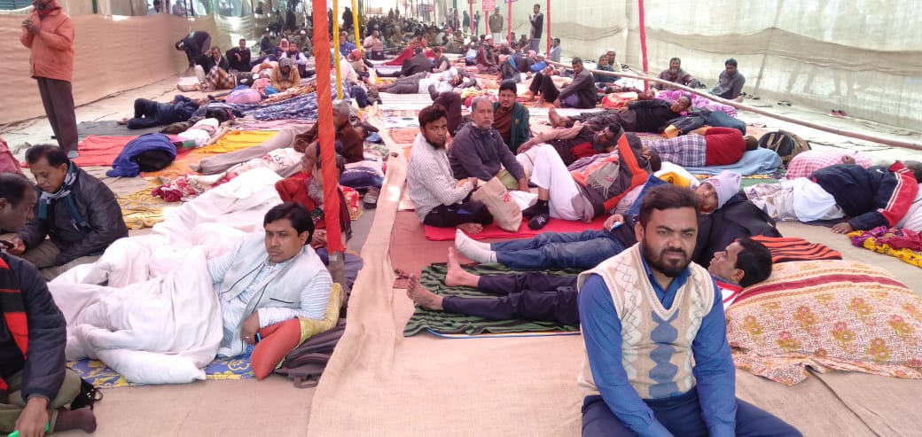 পাটকল শ্রমিকদের অনশন চলছে, অসুস্থ ১৫