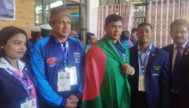 ৬ষ্ঠ স্বর্ণ জয় বাংলাদেশের