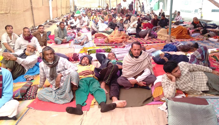পাটকল শ্রমিকদের অনশন চলছে, অসুস্থ ১৫
