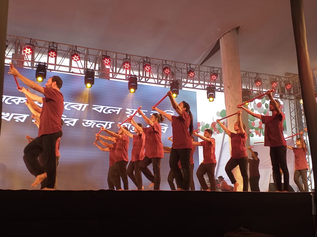 আ.লীগের সম্মেলনে সাংস্কৃতিক পরিবেশনা