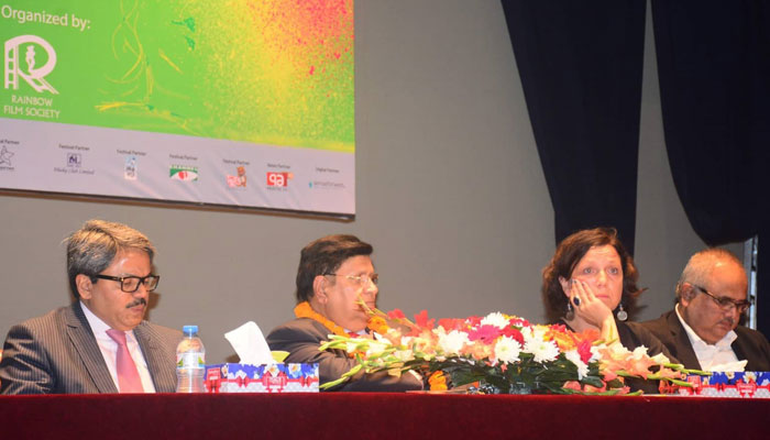 পর্দা উঠল ঢাকা আন্তর্জাতিক চলচ্চিত্র উৎসবের
