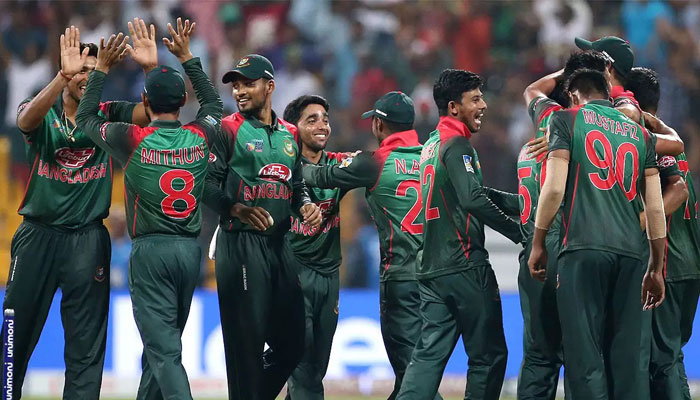পাকিস্তান সফরে দল ঘোষণা, চমক হাসান