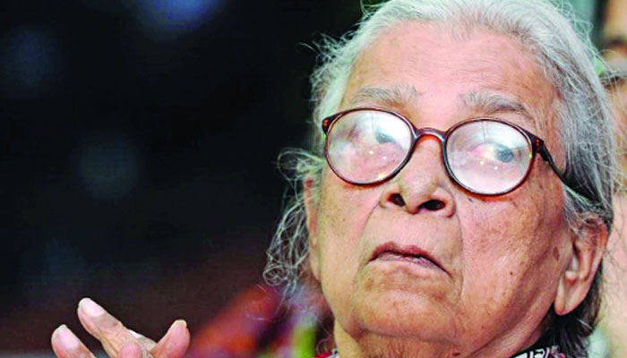 চলে গেলেন প্রতীতি দেবী