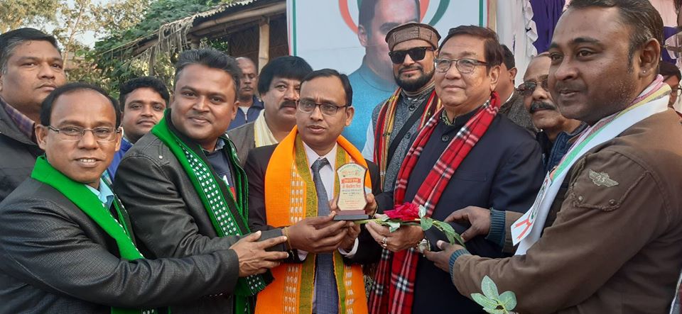 নো-ম্যান্স ল্যান্ডে সম্প্রীতি উৎসব