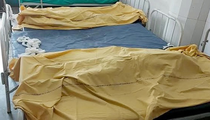 মাইকিং করে গরুচোর সন্দেহে গণপিটুনি, নিহত ৩