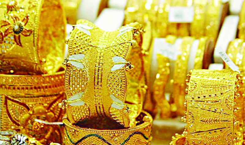 স্বর্ণ আমদানিতে ব্যবসায়ীদের অনীহা