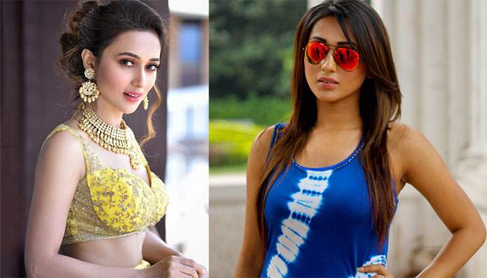 মিমি যেমনি রাঁধেন, তেমনি চুলও বাঁধেন!