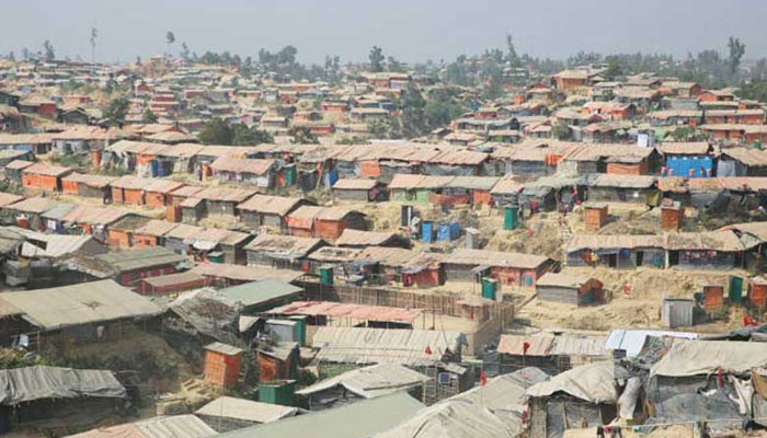 বেপরোয়া রোহিঙ্গারা, তুচ্ছ ঘটনাতেই খুনোখুনি