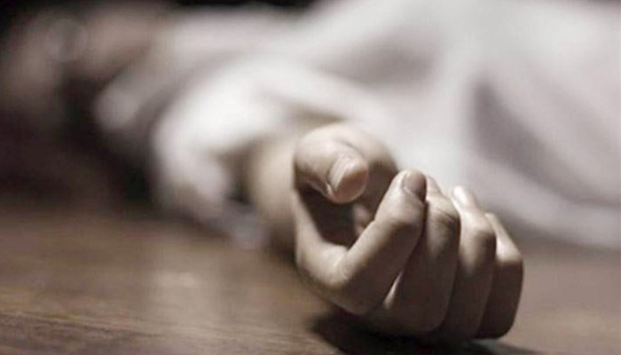 রাজধানীতে পরকিয়ার সন্দেহে স্ত্রীকে হত্যা