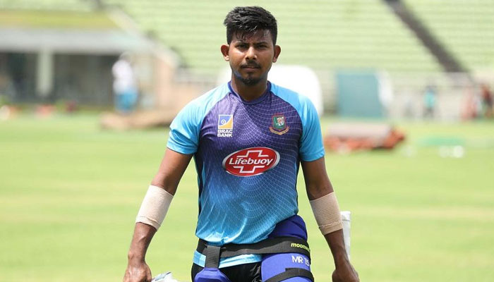 ফিরতে মরিয়া মোসাদ্দেক