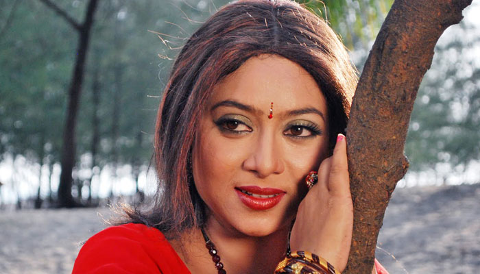 দেশে ফেরার মানসিকতা নেই