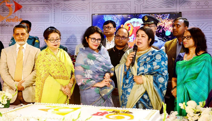 দেশ অবাধ তথ্য প্রবাহের সুবর্ণ সময় পার করছে