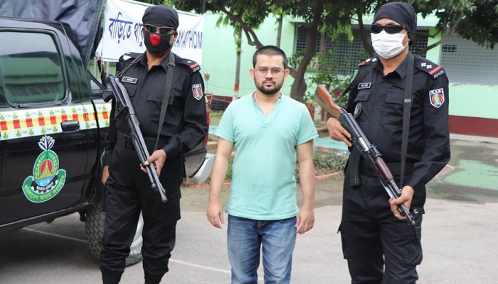 শিক্ষকতার আড়ালে জঙ্গি কার্যক্রম চালাচ্ছিলেন সবুজ