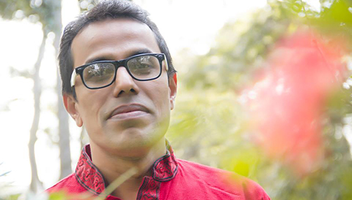 করোনা: মানবধ্বংসের এক নিষ্ঠুর খেলার নাম?