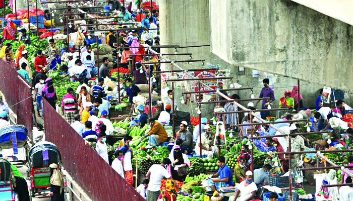 রাজধানীর কাঁচাবাজারগুলো করোনা সংক্রমণের হটস্পট